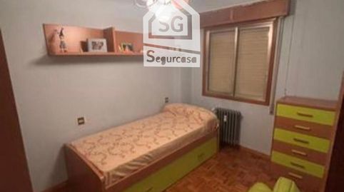 Foto 5 de Piso en venta en De Santiago, Ventiun, Ourense Capital