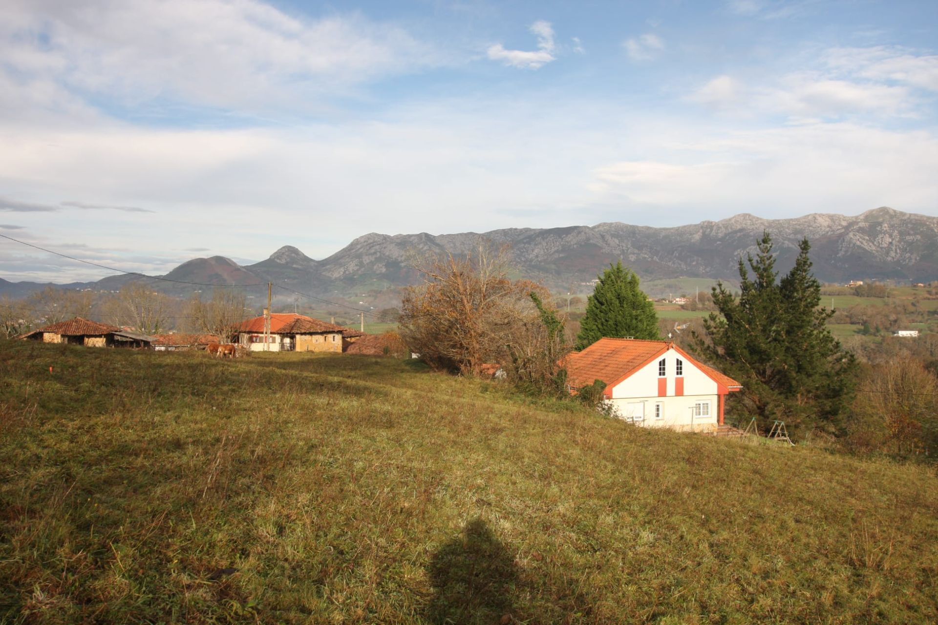 Residencial en venda en Parres