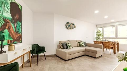 Foto 2 de Piso en venta en Avenida Garcia Peñalver, Centro Internacional, Torrox