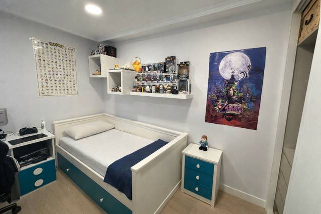 Piso en Venta en Calle de las Peonías en Palomas