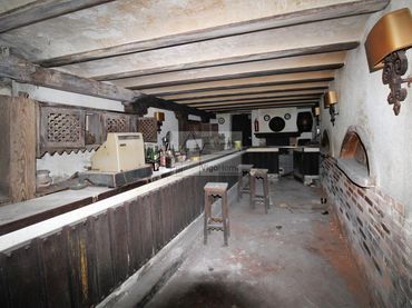 Gewerbefläche zum Verkauf in Maria Berdiales