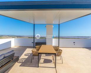 Terrassa de Apartament en venda en Torrevieja amb Aire condicionat, Calefacció i Jardí privat