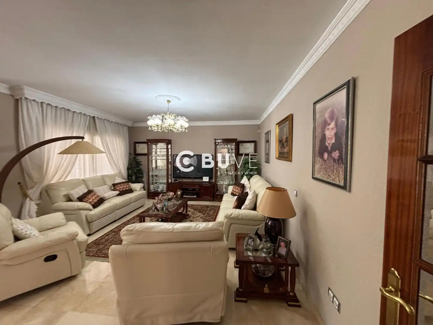 Chalet con piscina en venta en De Malaga, imagen 4