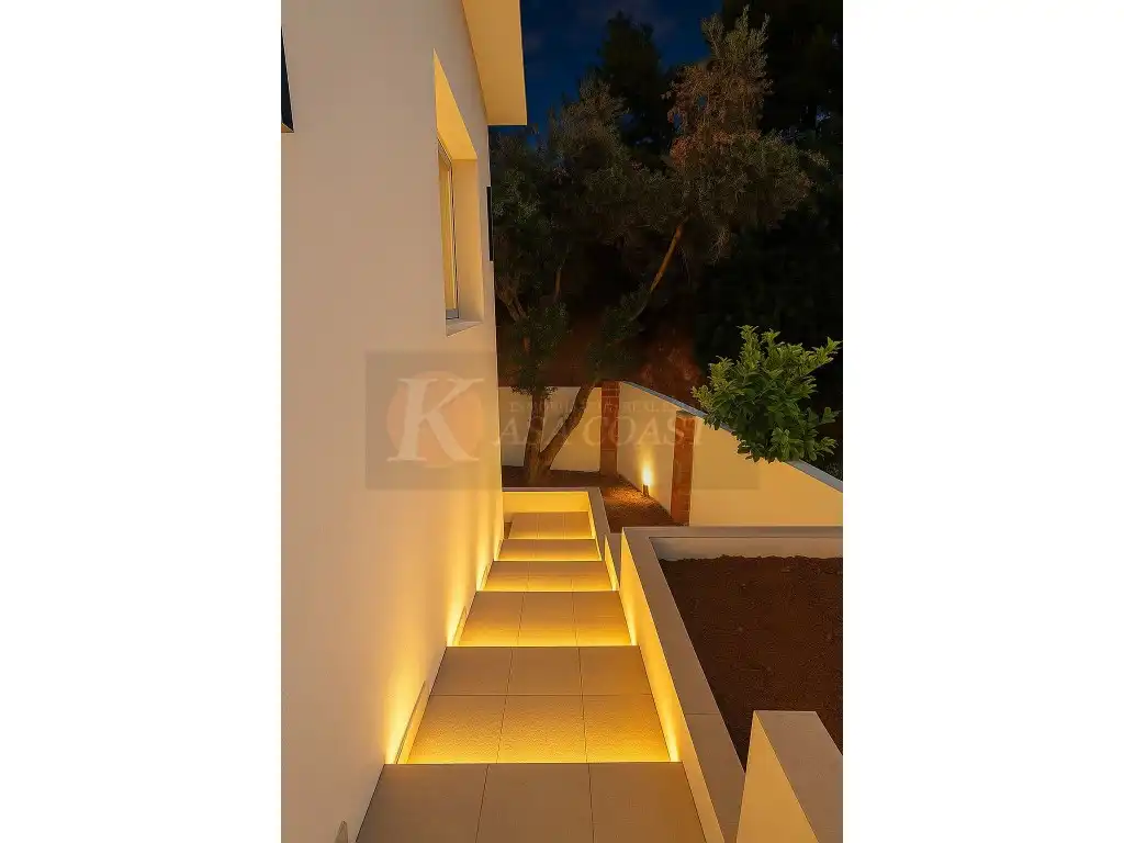 Exterior view of Houses for sale in Fuengirola  with Air Conditioner, Private garden and Terrace