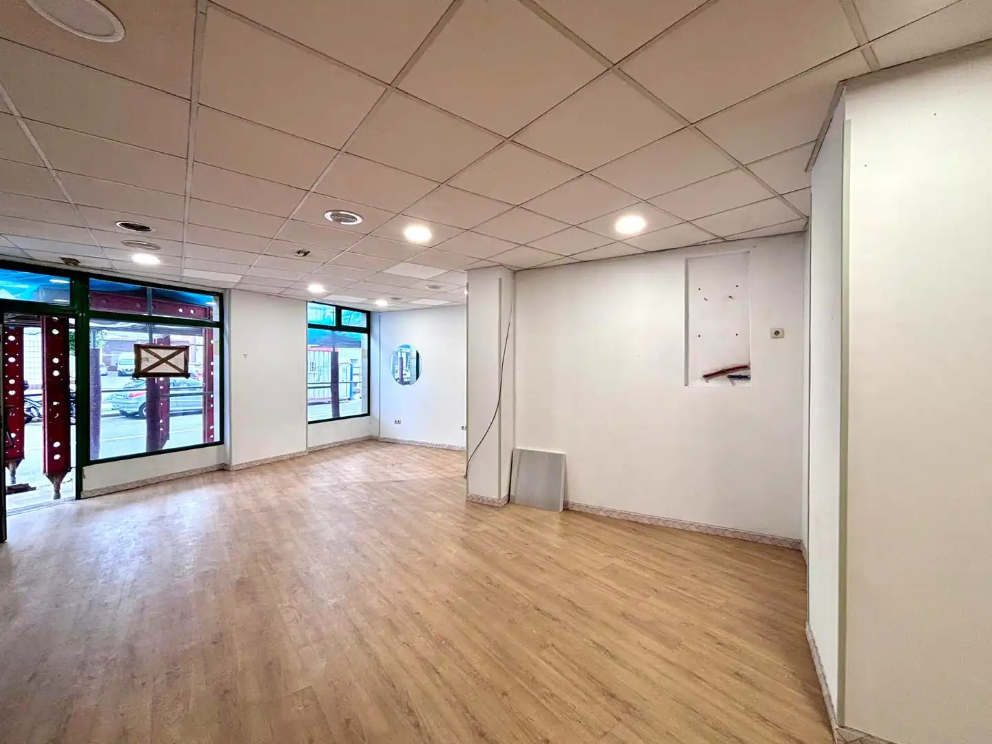 Business premises for sale in Oeste