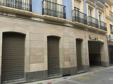 Individuale con ascensore in vendita a Carrer Fossar 4