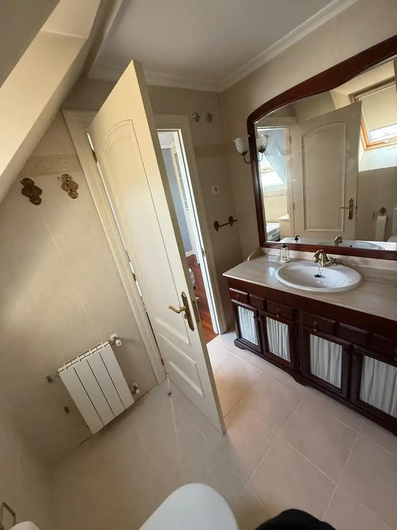 Bathroom of Duplexes for sale in Santurtzi   with Heating, Terrace and Storage room
