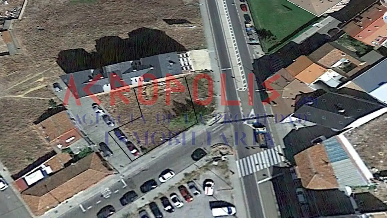 Lands and plots for sale in Calle Av. Antibioticos, imagen 4