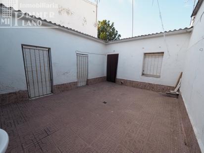 Vista exterior de Casa o xalet en venda en Tomelloso