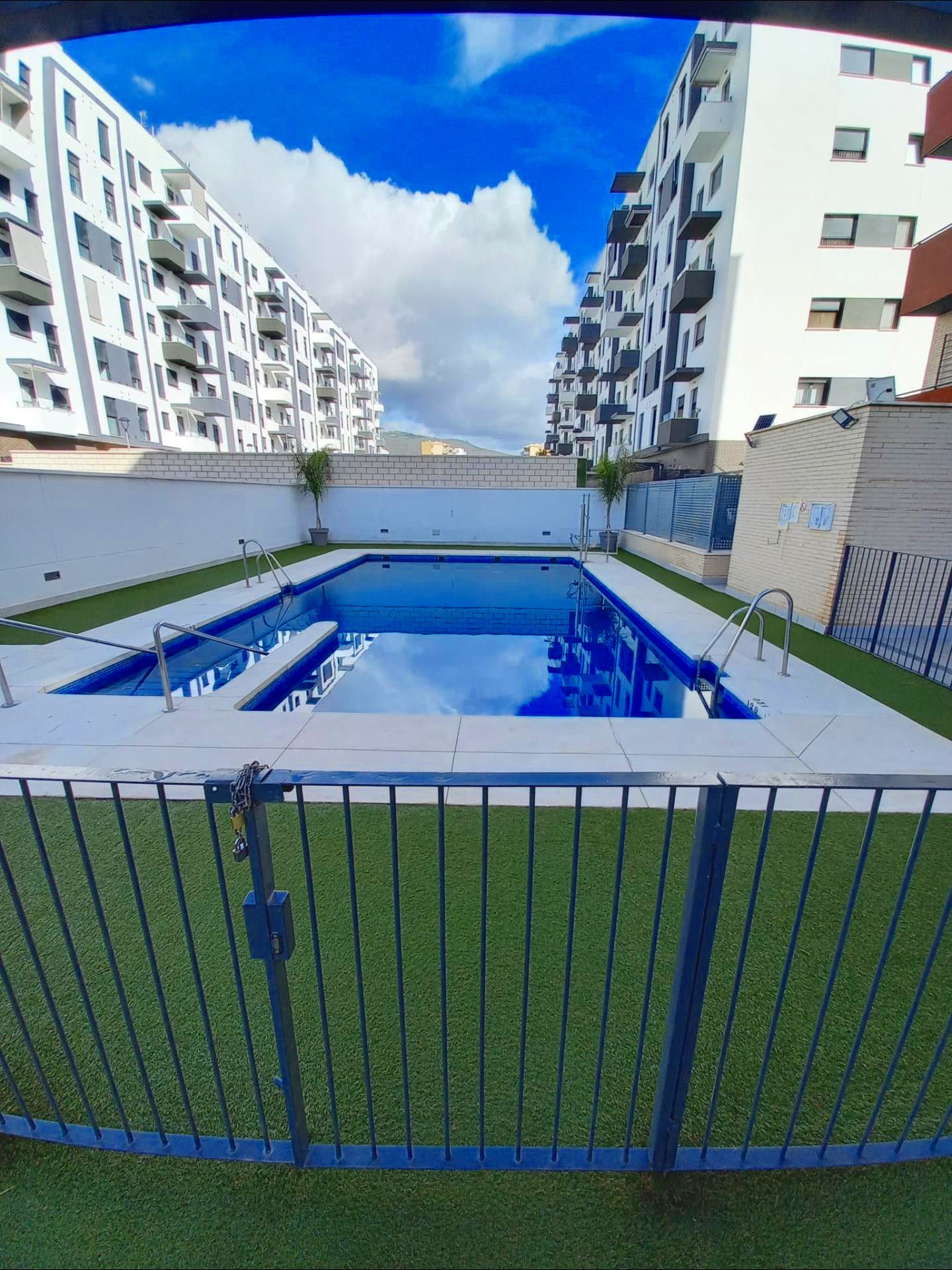 Flat for sale in Poniente-Norte - Miralbaida - Parque Azahara
