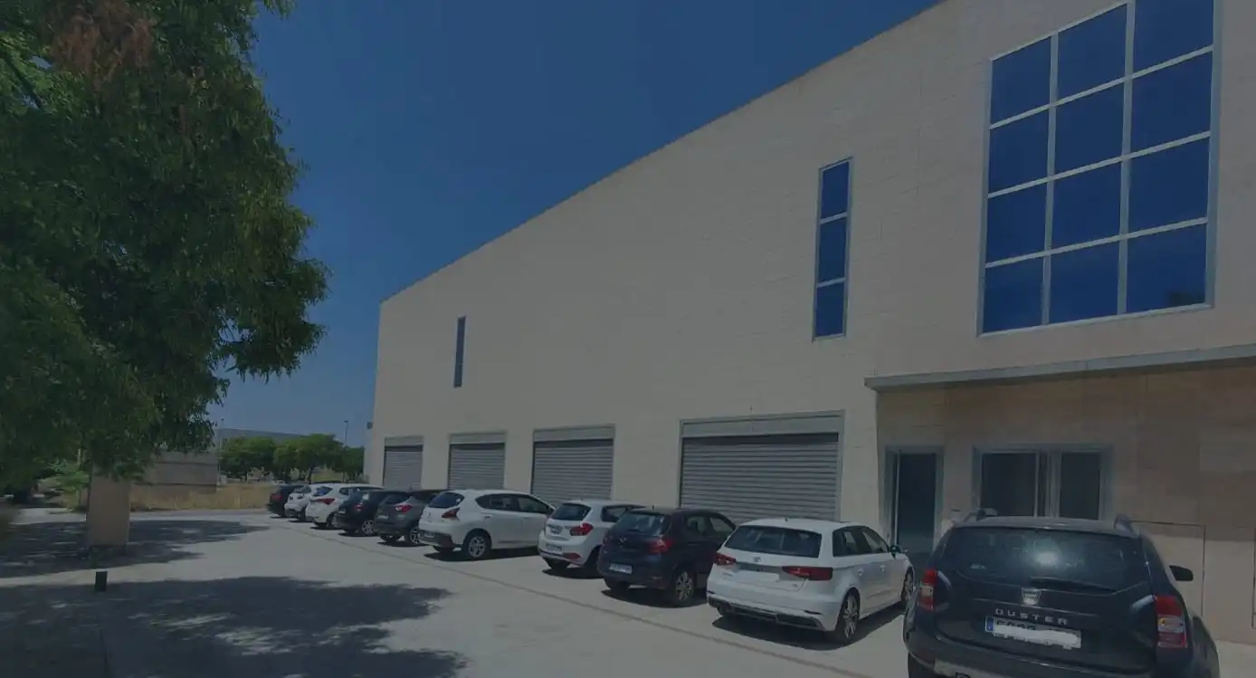 Vista exterior de Nave industrial de alquiler en Elche / Elx con Alarma