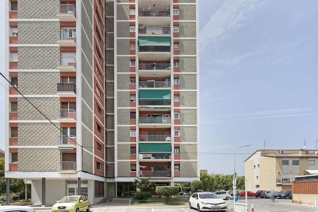 Vista exterior de Piso en venta en Vilanova i la Geltrú