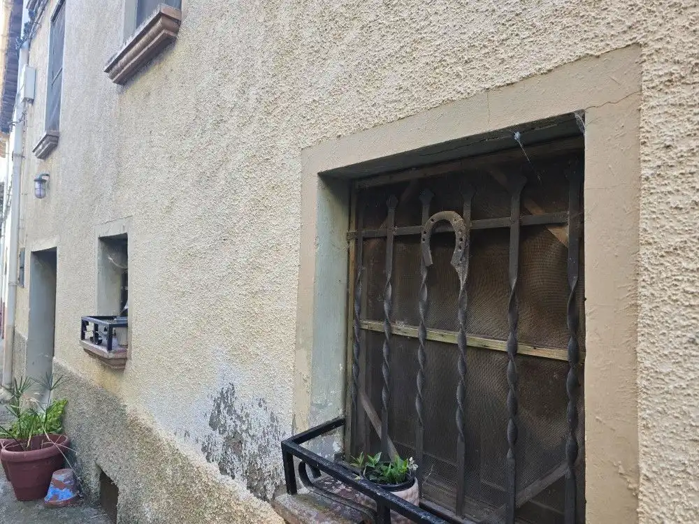 Exterior view of Houses for sale in Puente la Reina de Jaca
