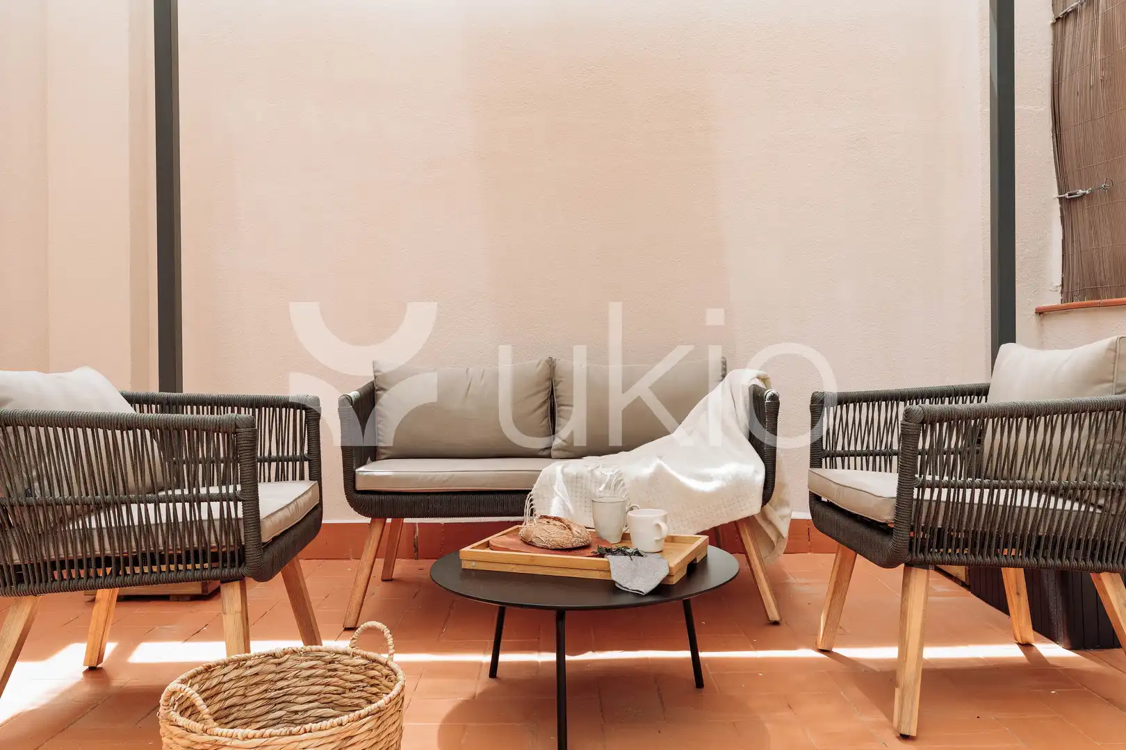 Study for rent in Carrer del Comte Borrell, La Nova Esquerra de l'Eixample