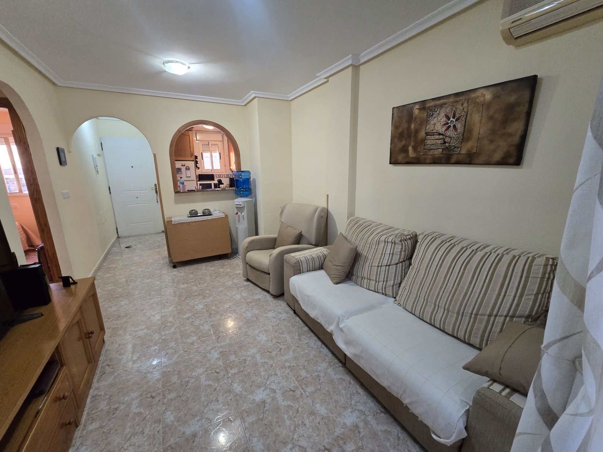 Sala d'estar de Pis en venda en Torrevieja amb Aire condicionat, Calefacció i Terrassa