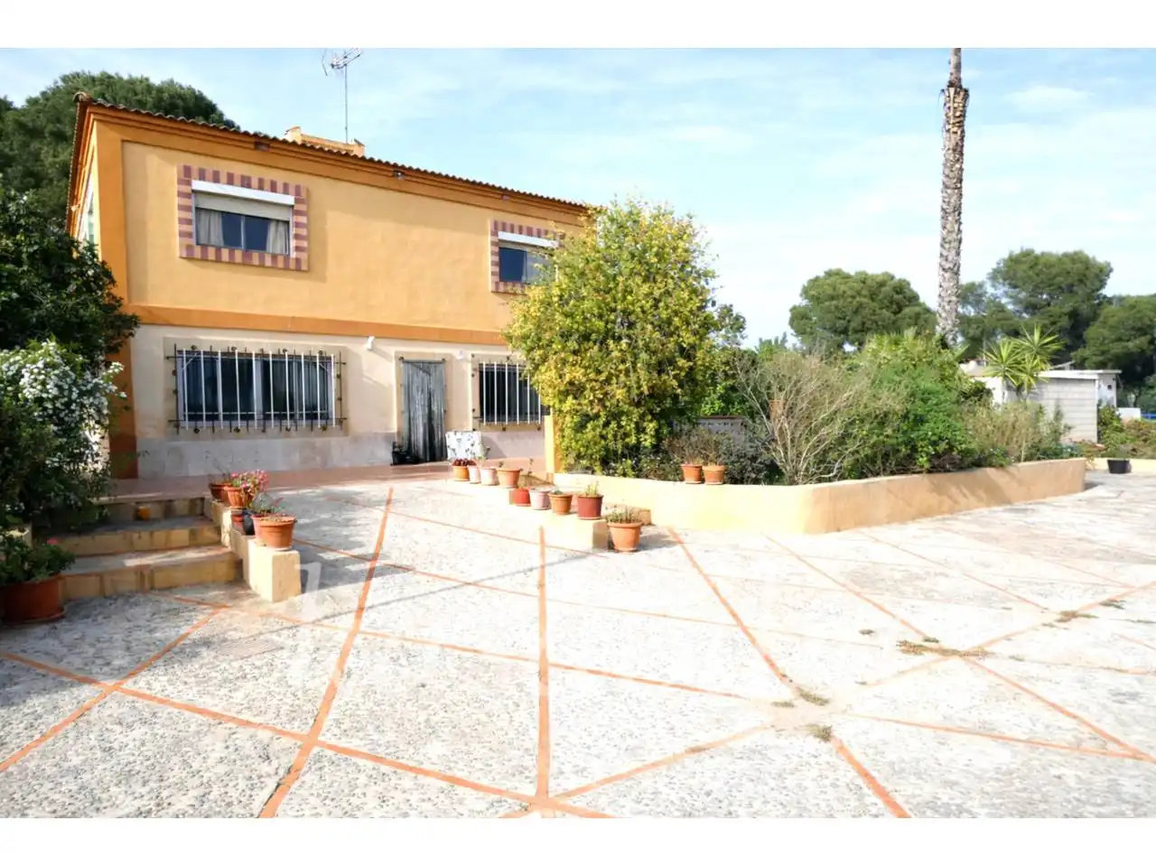 Vista exterior de Casa o chalet en venta en Náquera con Jardín privado, Terraza y Piscina