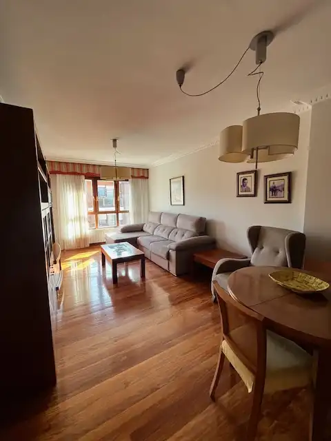 Sala de estar de Piso en venta en Santurtzi  con Calefacción, Amueblado y Balcón