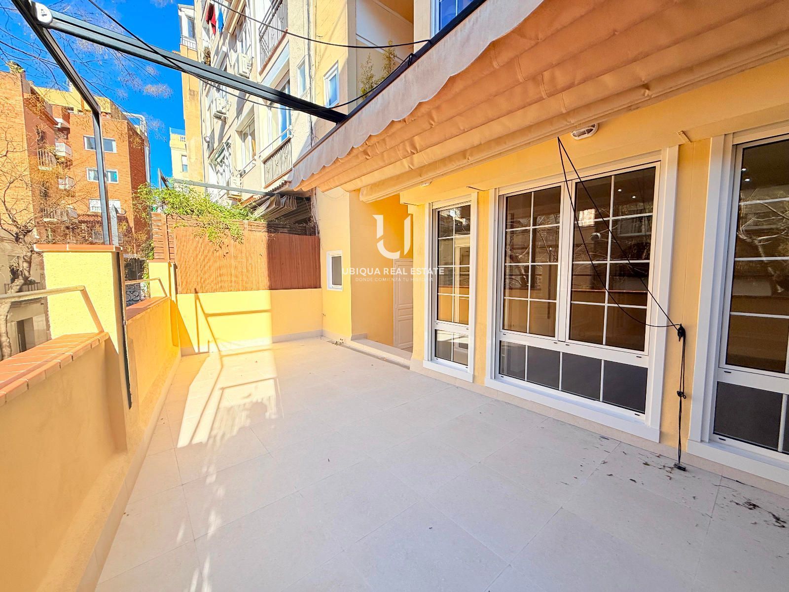 Terrassa de Pis de lloguer en  Barcelona Capital amb Aire condicionat, Calefacció i Parquet