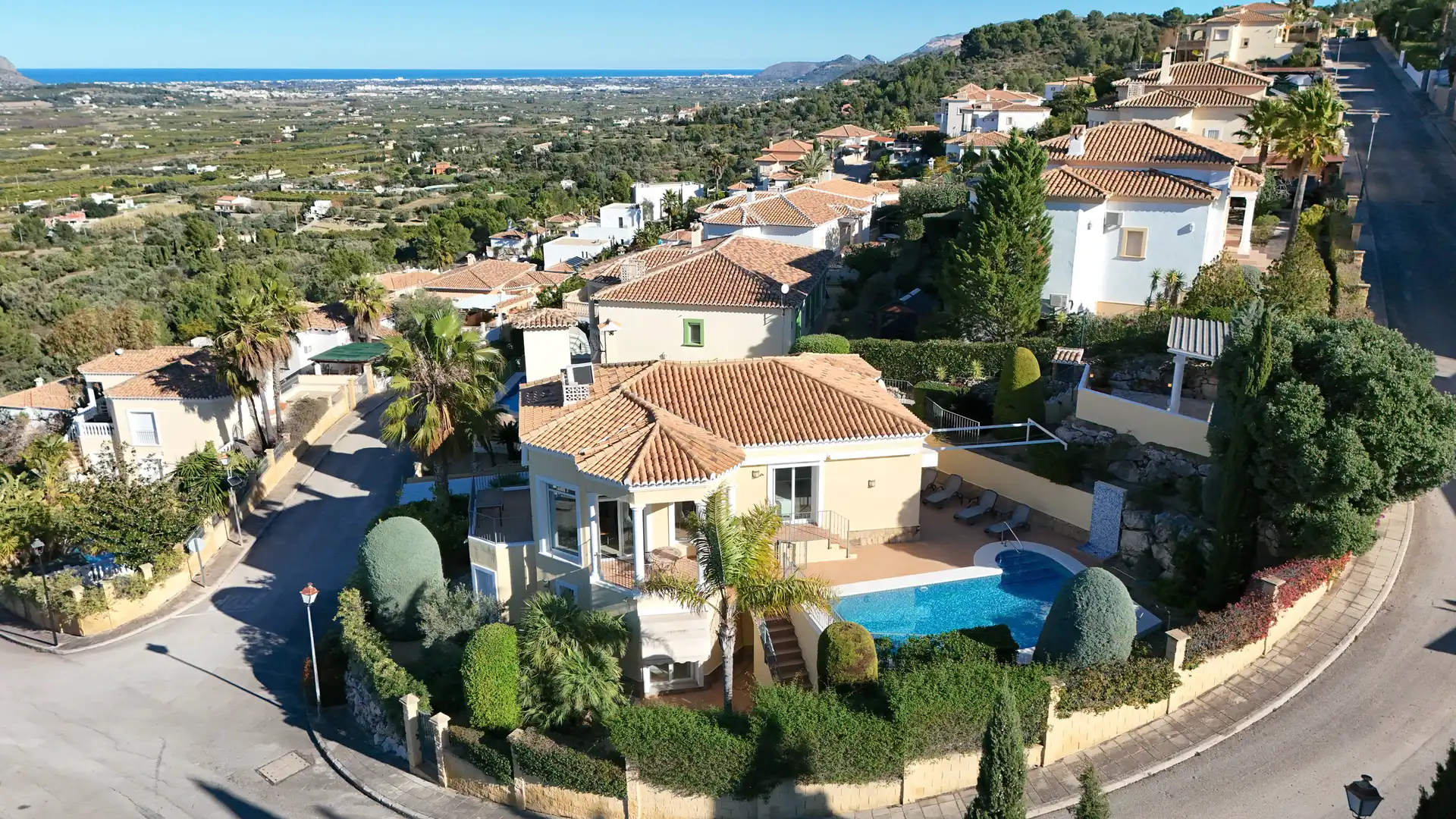 Casa rústica con piscina en venta en Orba