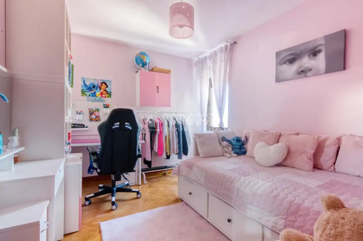 Habitación de Piso en venta en Topas con Terraza