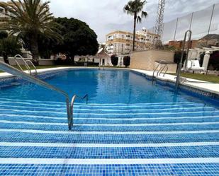 Piscina de Apartament de lloguer en Benalmádena amb Aire condicionat, Terrassa i Moblat