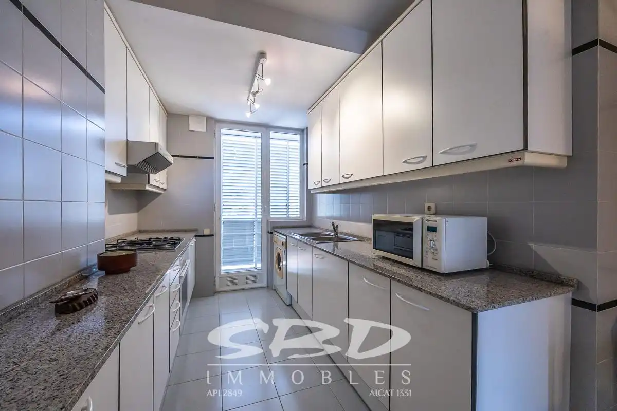 Cocina de Piso en venta en Sabadell con Balcón