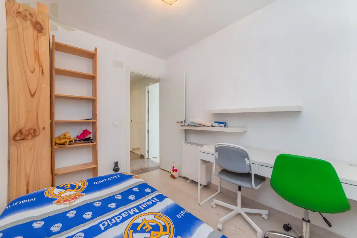 Dormitori de Pis en venda en Pinto amb Aire condicionat, Calefacció i Terrassa
