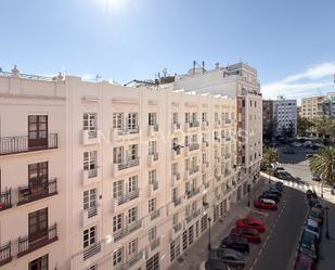 Vista exterior de Apartament de lloguer en  Valencia Capital amb Aire condicionat