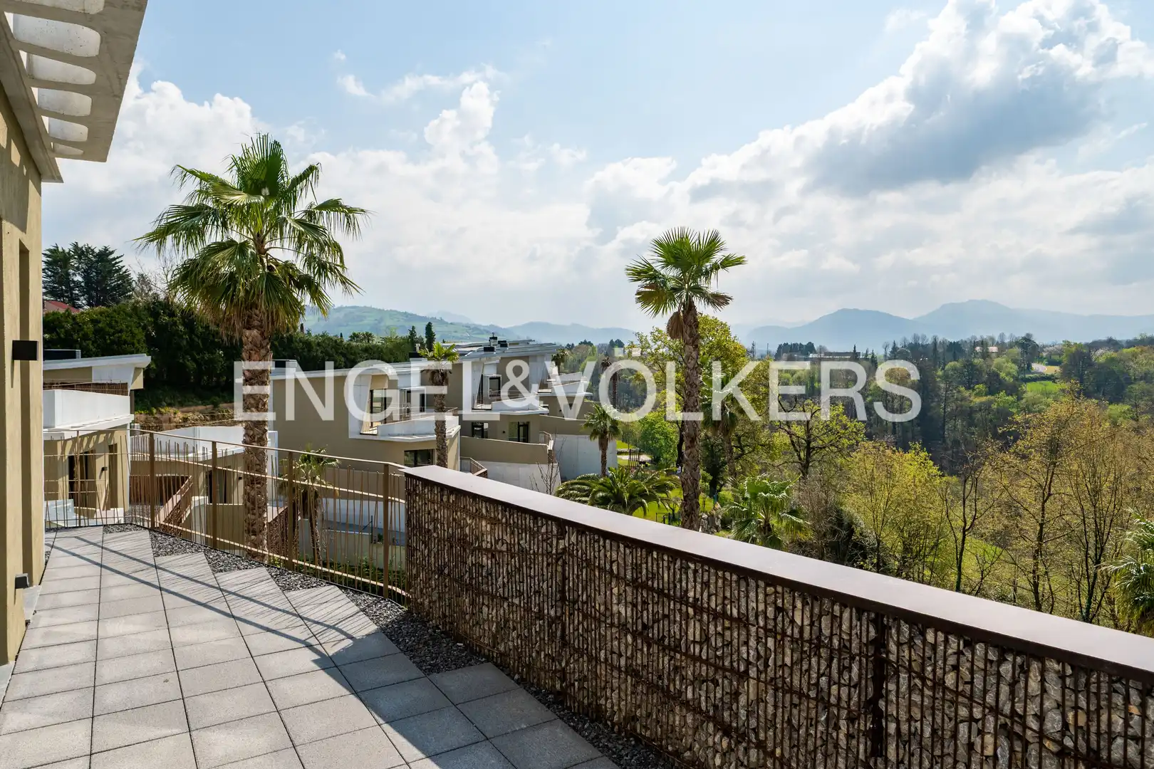 Terraza de Finca rústica en venta en Donostia - San Sebastián  con Calefacción