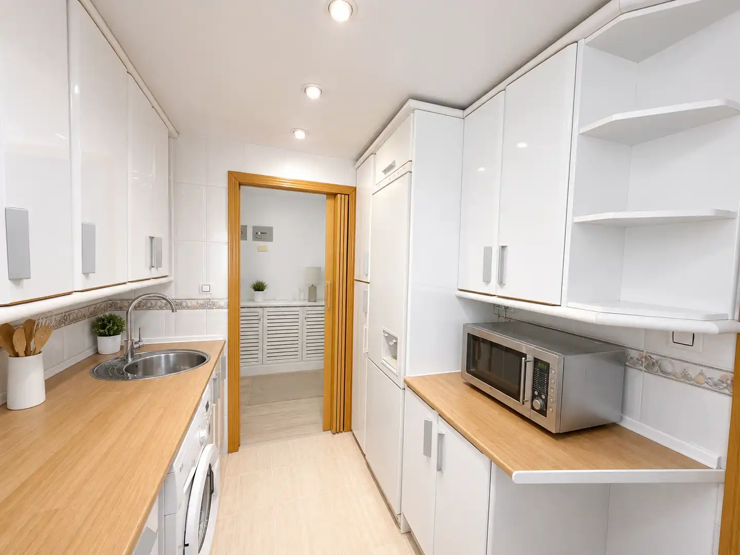 Kitchen of Flat for sale in Getafe  with Air Conditioner, Heating and Storage room