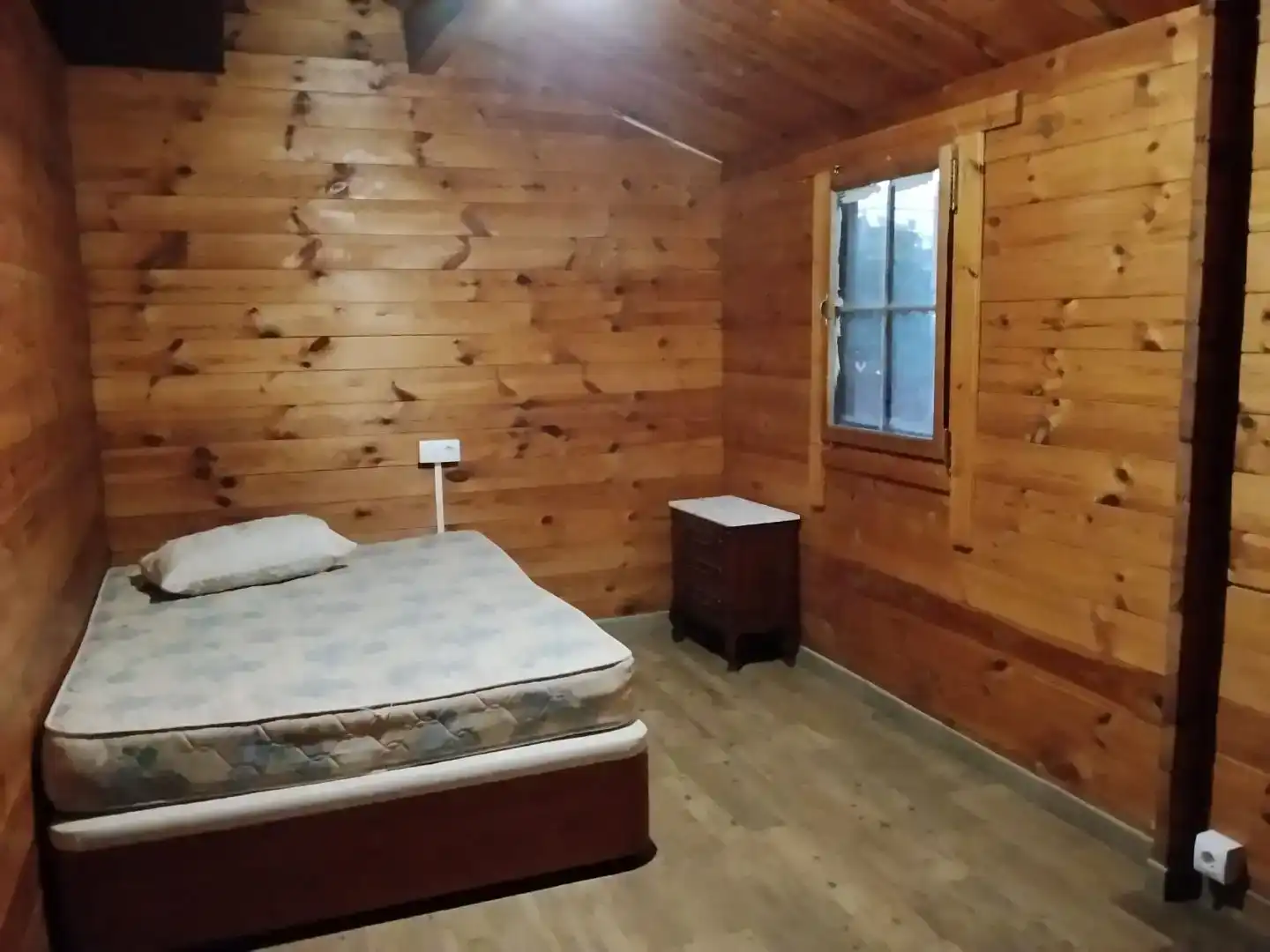 Schlafzimmer von Country house zur Miete in Mairena del Alcor mit Schwimmbad