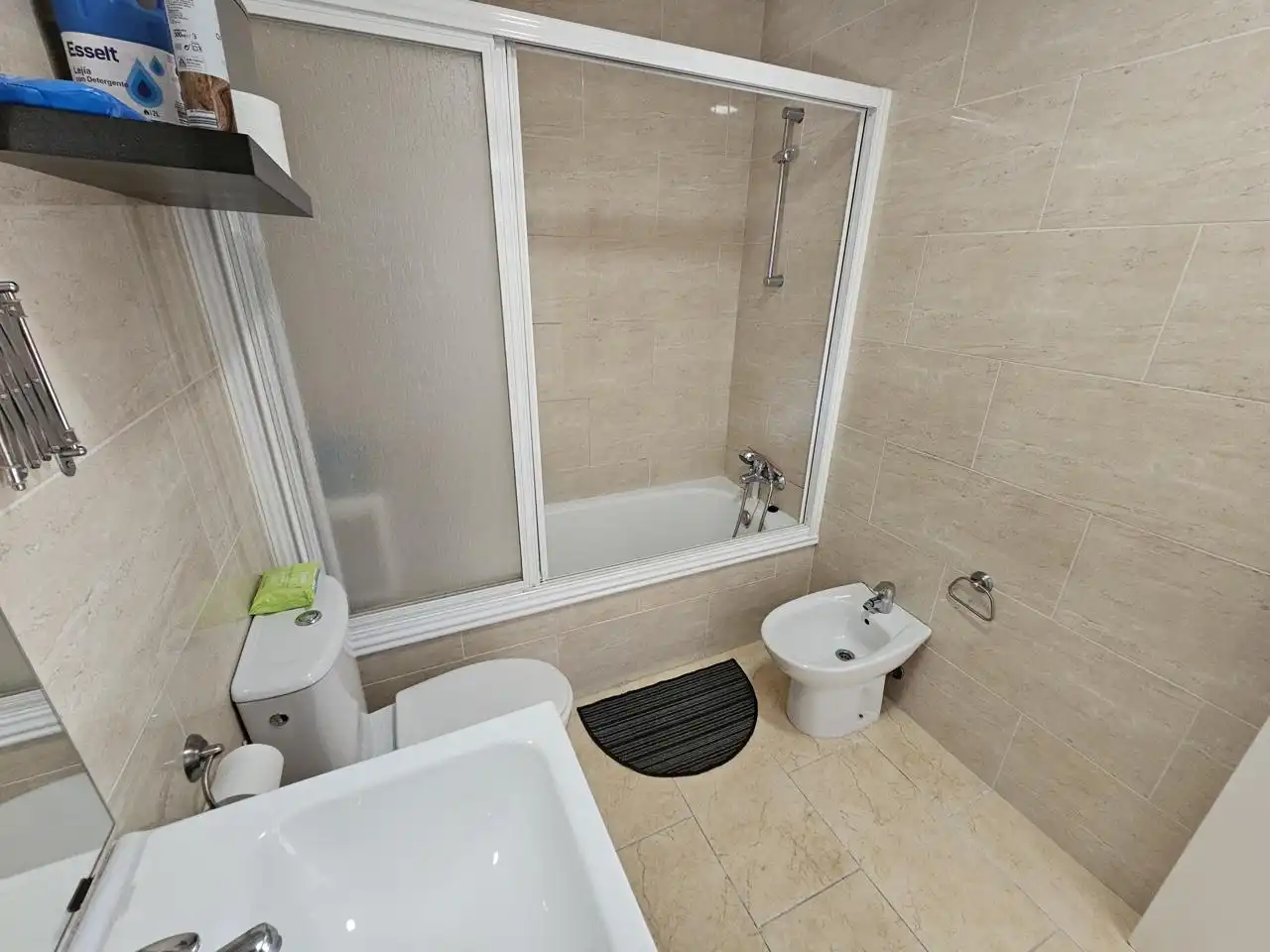 Bathroom of Flat for sale in Jerez de la Frontera  with Air Conditioner, Terrace and Furnished