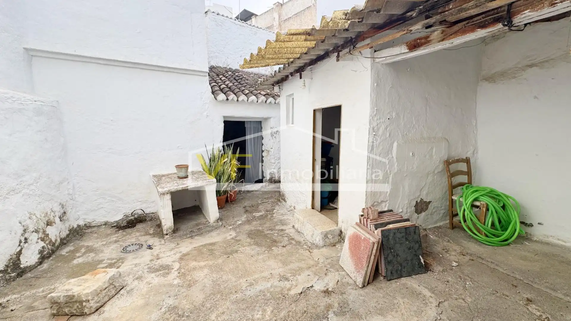 Vista exterior de Casa adosada en venta en Álora