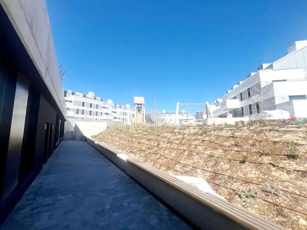 Terrasse von Wohnung zur Miete in Cobeña mit Klimaanlage, Heizung und Terrasse