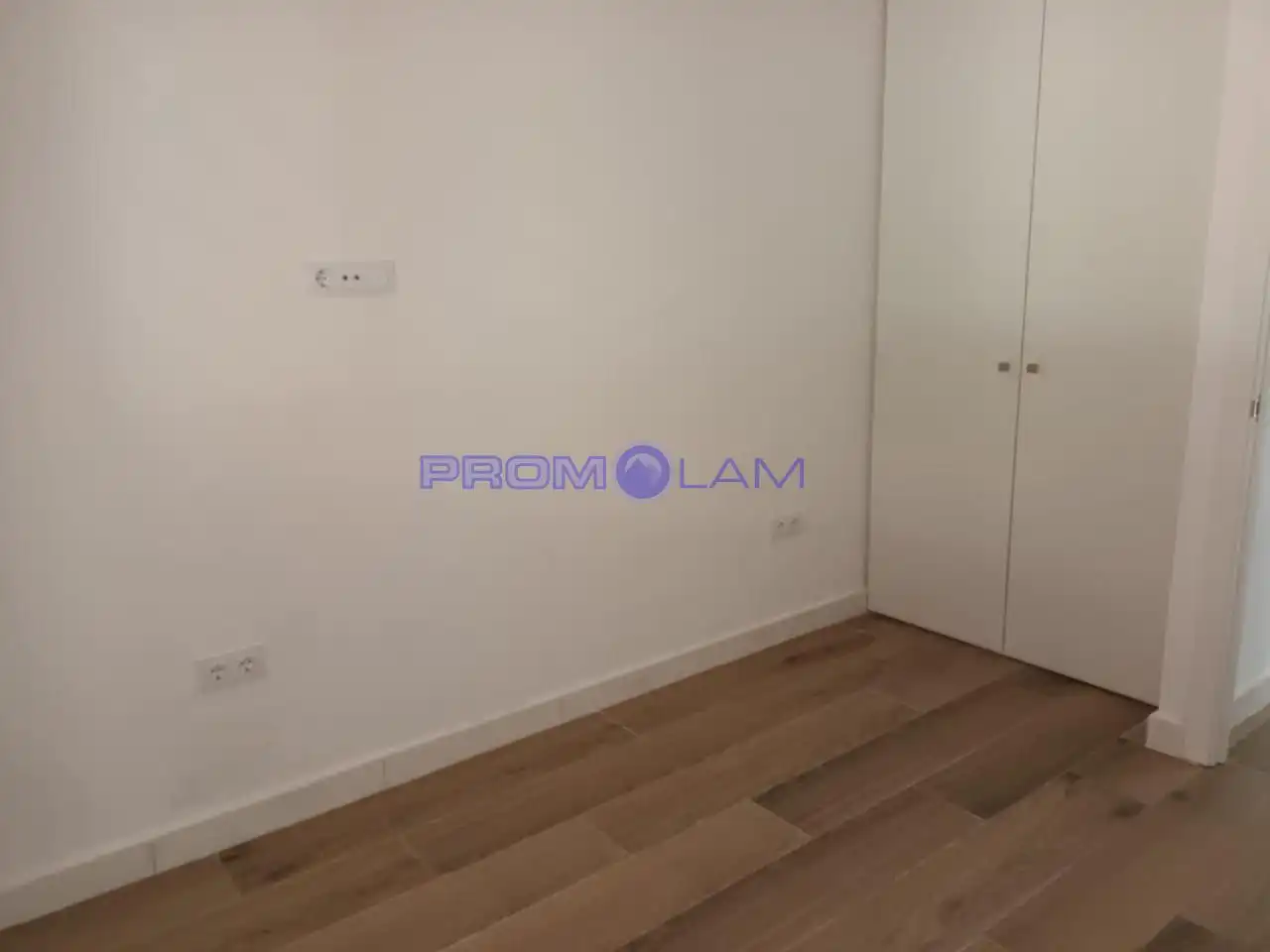 Habitación de Planta baja en venta en Sevilla