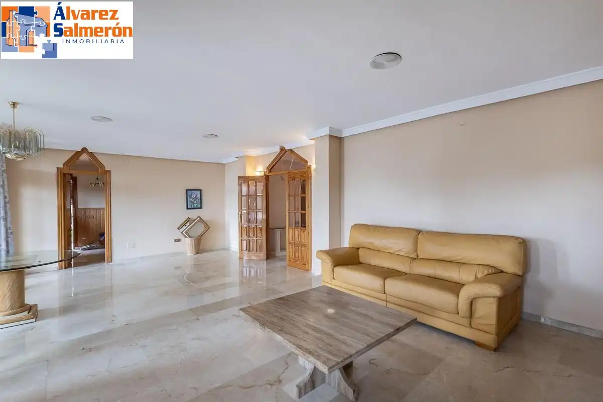 Casa con terrazza in vendita a Calle ARCES UR.MONTELUZ, imagen 10