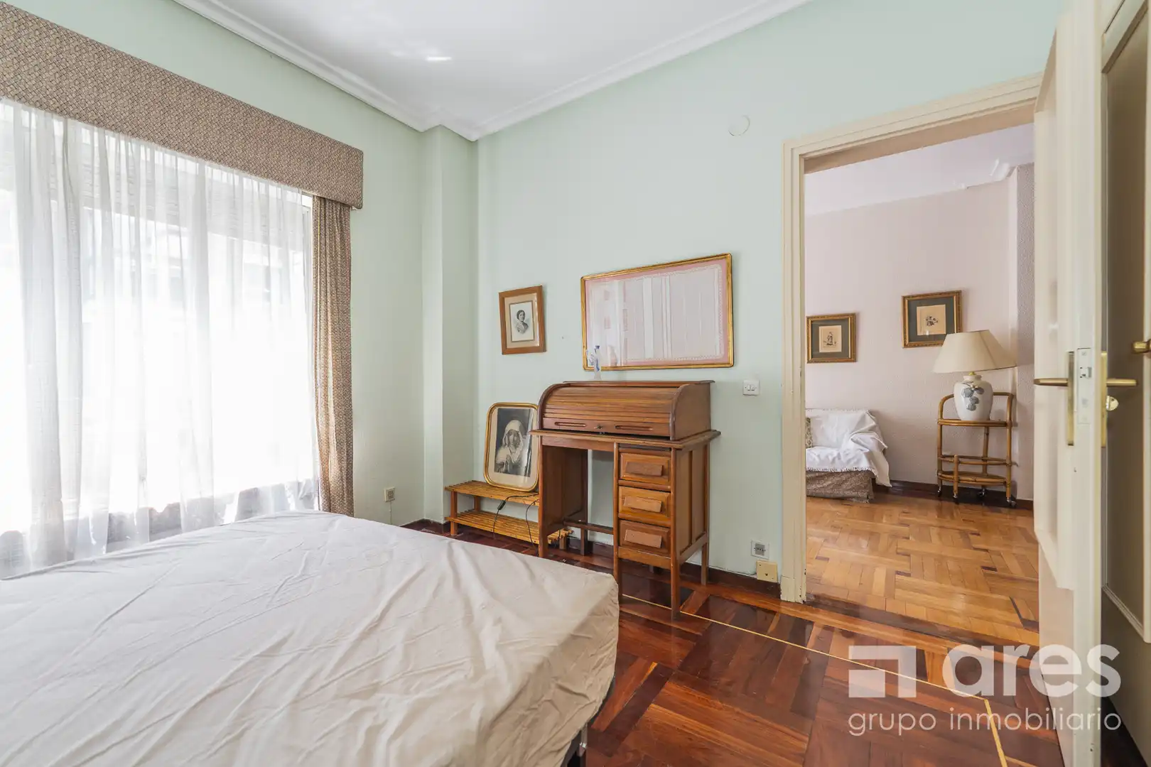 Schlafzimmer von Wohnung zum Verkauf in Madrid mit Heizung