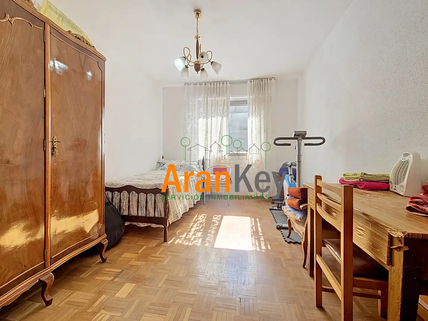 Habitación de Piso en venta en Aranjuez con Aire acondicionado, Calefacción y Amueblado