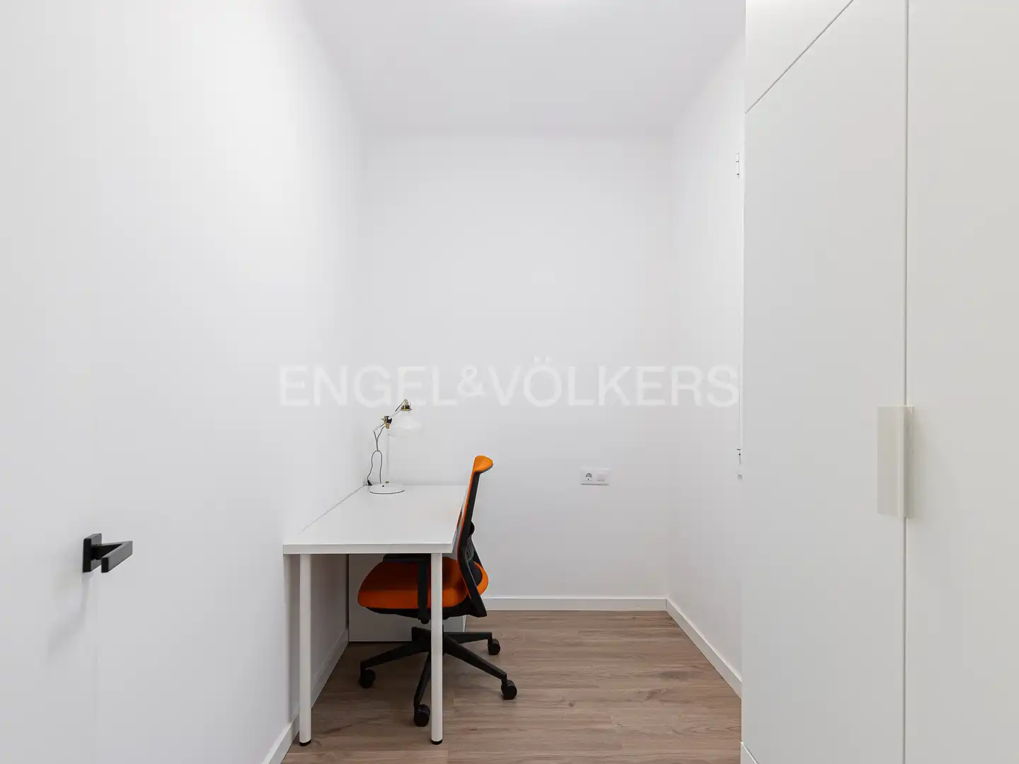 Bedroom of Flat for rent in Barcelona  with Air Conditioner, Heating and Furnished