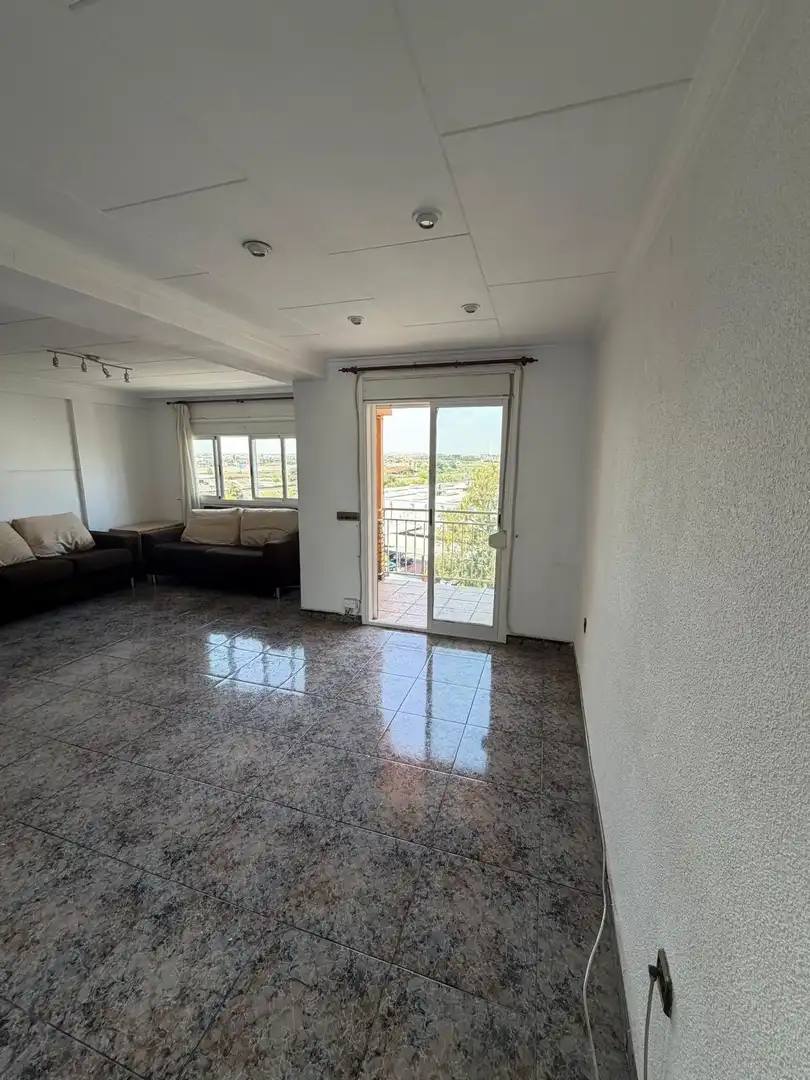 Sala de estar de Piso en venta en Valencia con Balcón