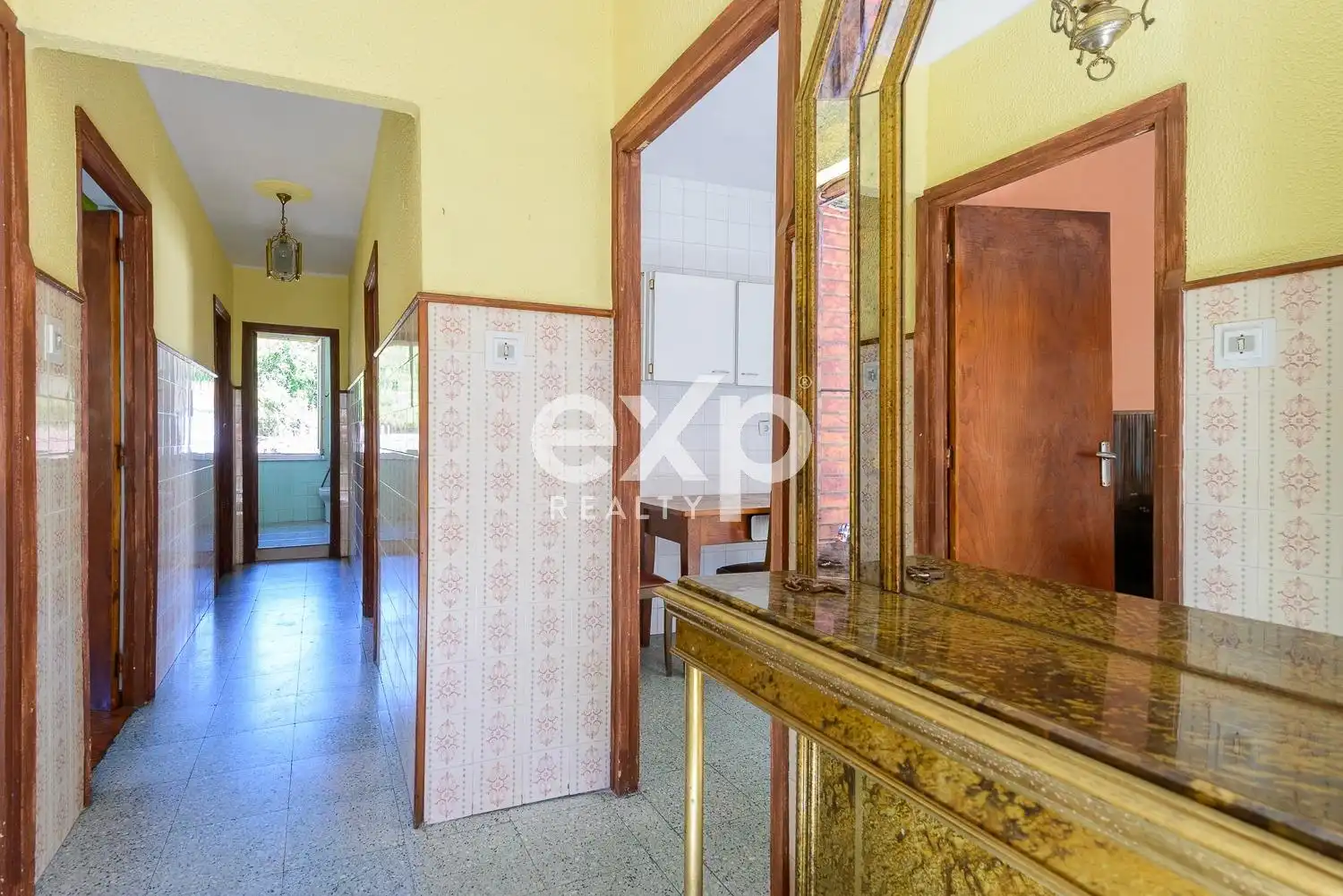 Casa o xalet en venda en Lena amb Traster i Moblat