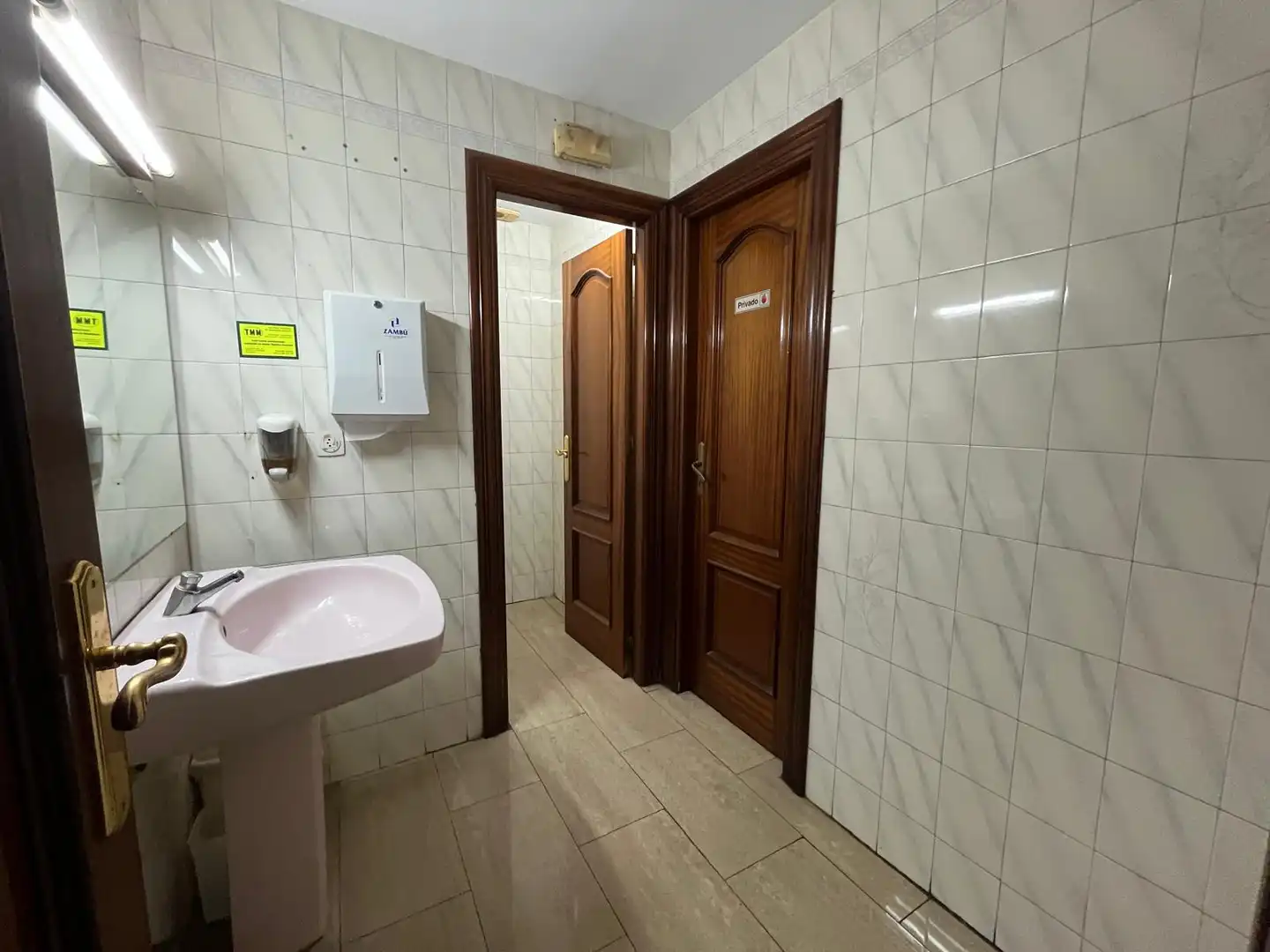 Business premises for transfer in Paseo Alfonso XIII, imagen 12