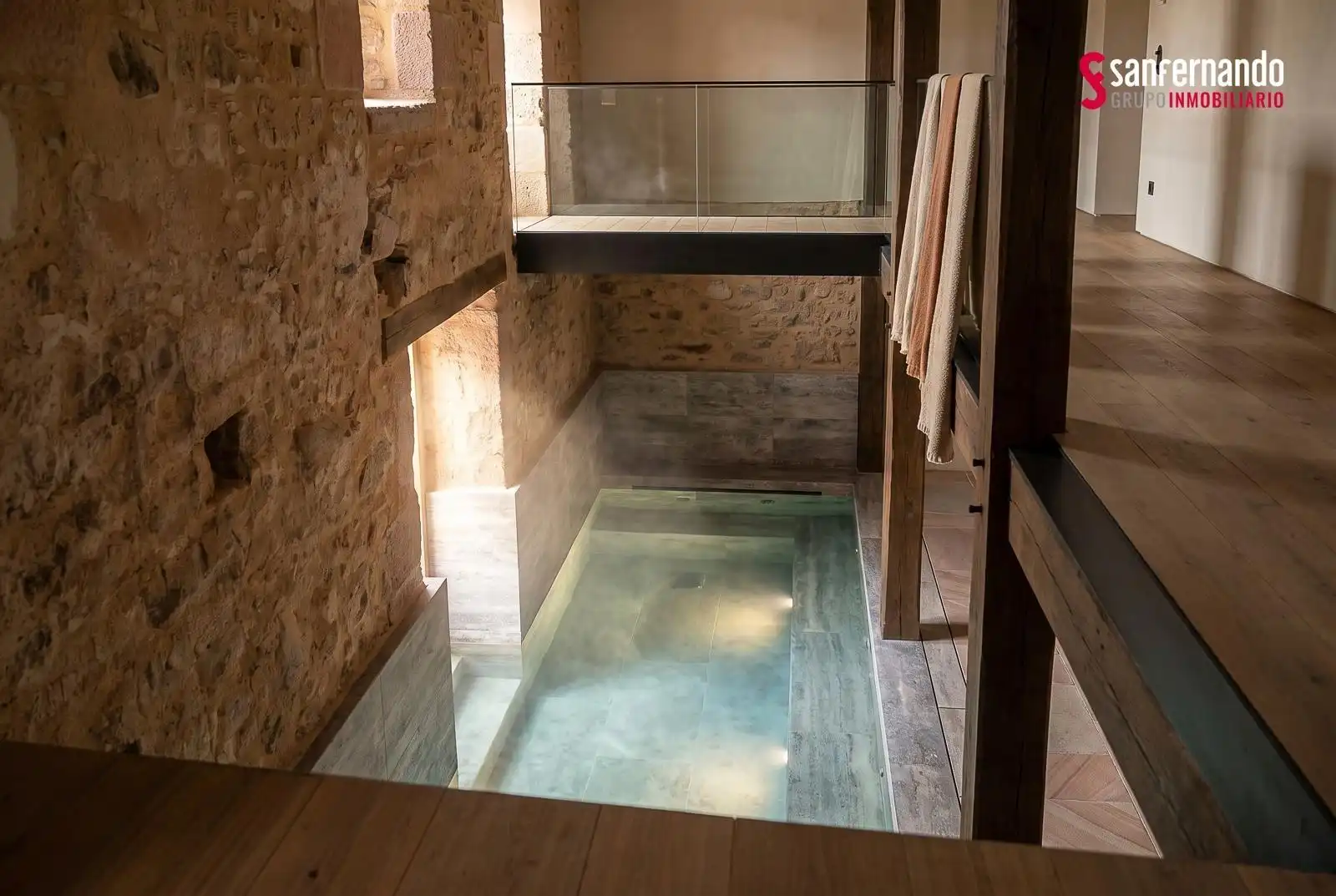 Piscina de Finca rústica en venda en Santiurde de Reinosa amb Jardí privat