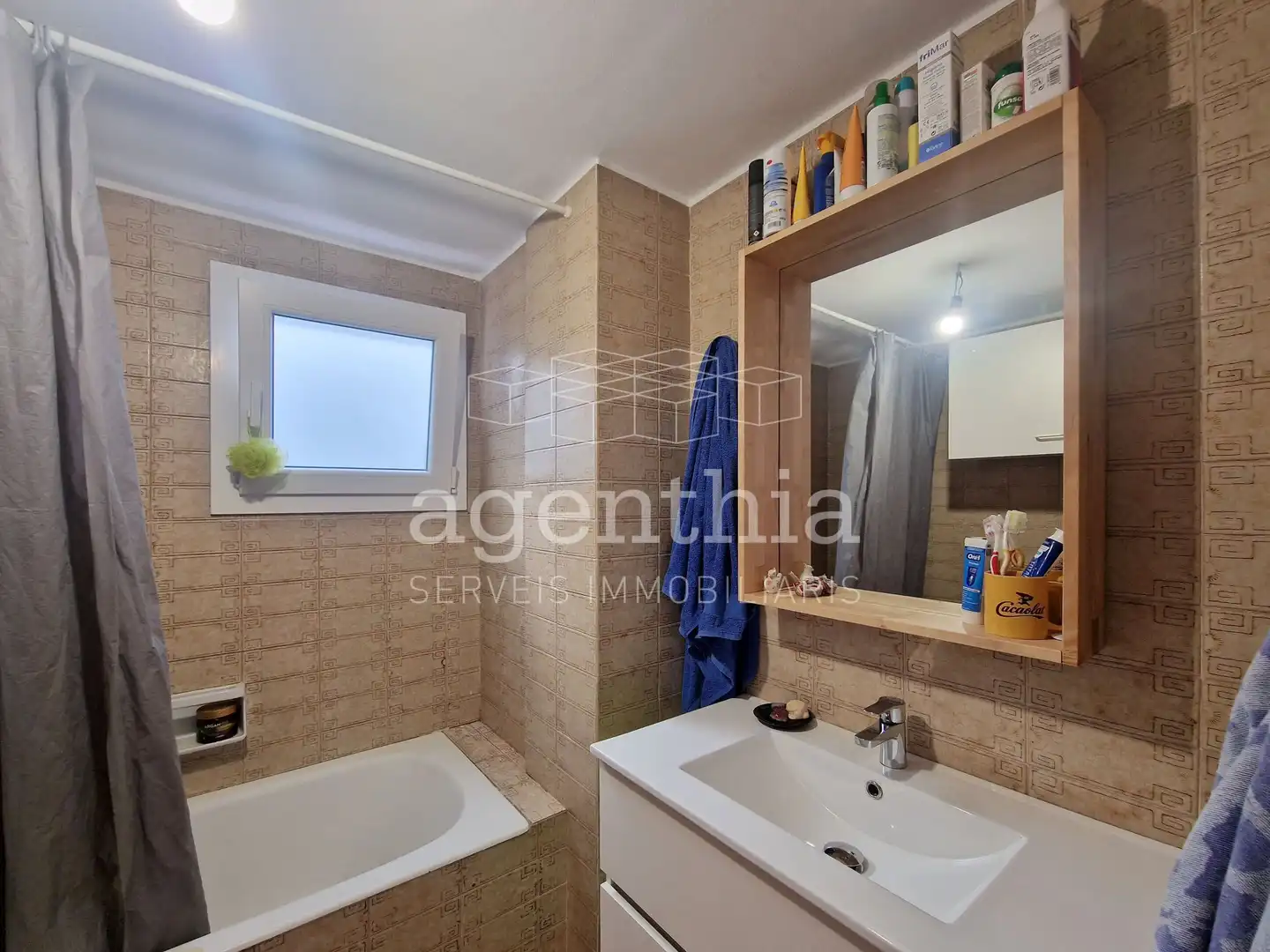 Study for sale in Girona, Girona