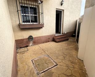 Single-family semi-detached for sale in San Fernando  with Oven, Washing machine and Microwave