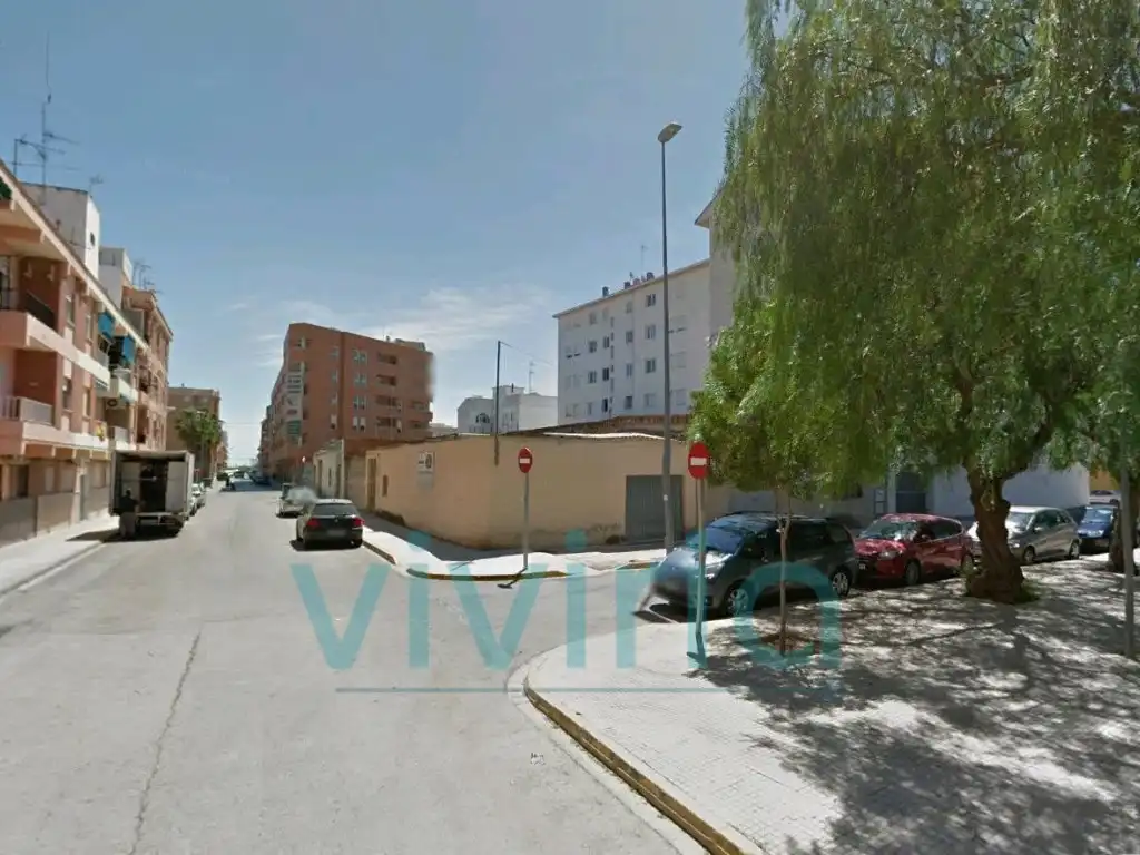 Terreno residenziale in vendita a Calle Sanchis Guarner, imagen 3