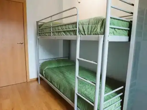 Schlafzimmer von Wohnungen zur Miete in Sallent de Gállego, Huesca