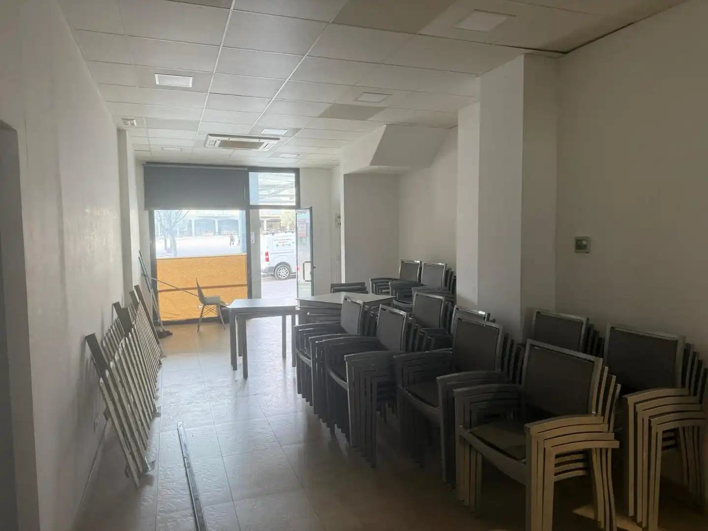 Local comercial de lloguer a Plaça de l'Espolsada, imagen 5