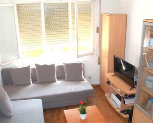 Living room of Flat for sale in L'Hospitalet de Llobregat  with Heating and Furnished