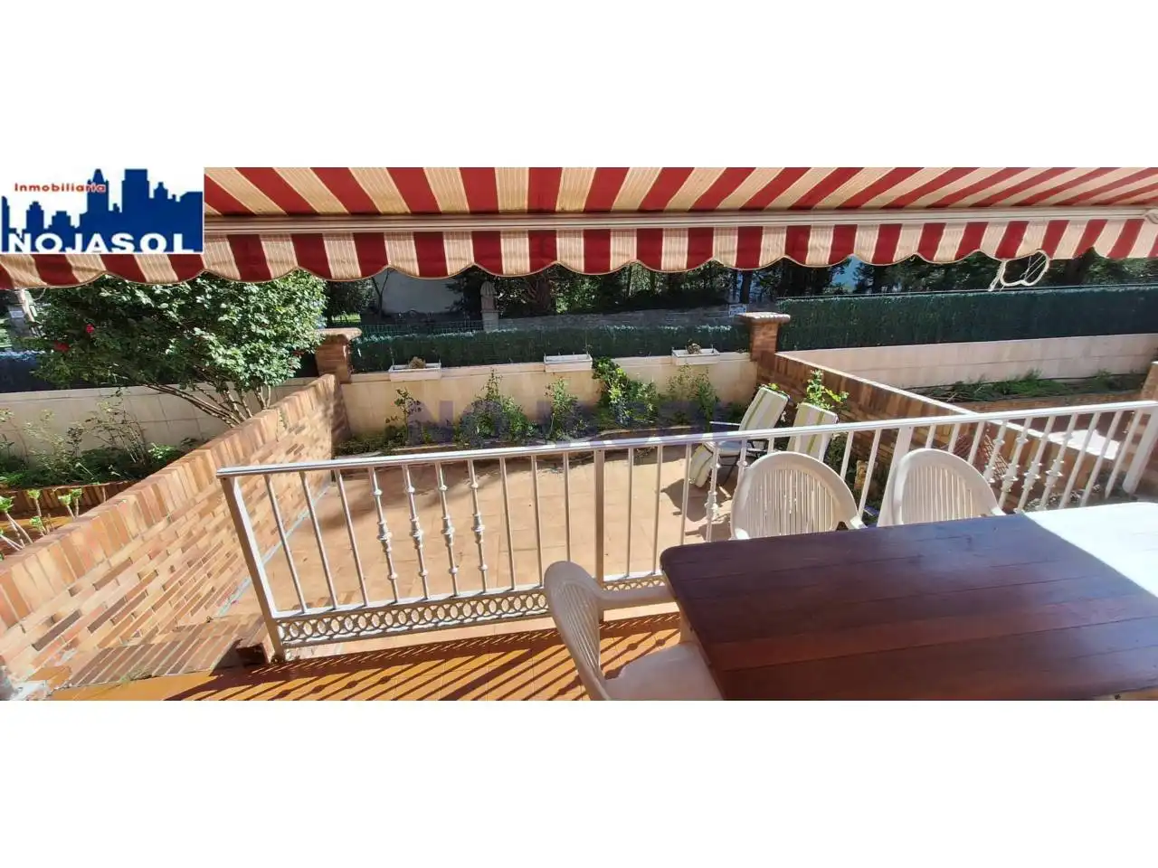 Jardí de Apartament de lloguer en Noja amb Calefacció, Terrassa i Moblat